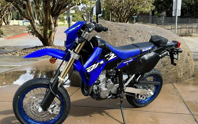 2024 Suzuki DR-Z400SM