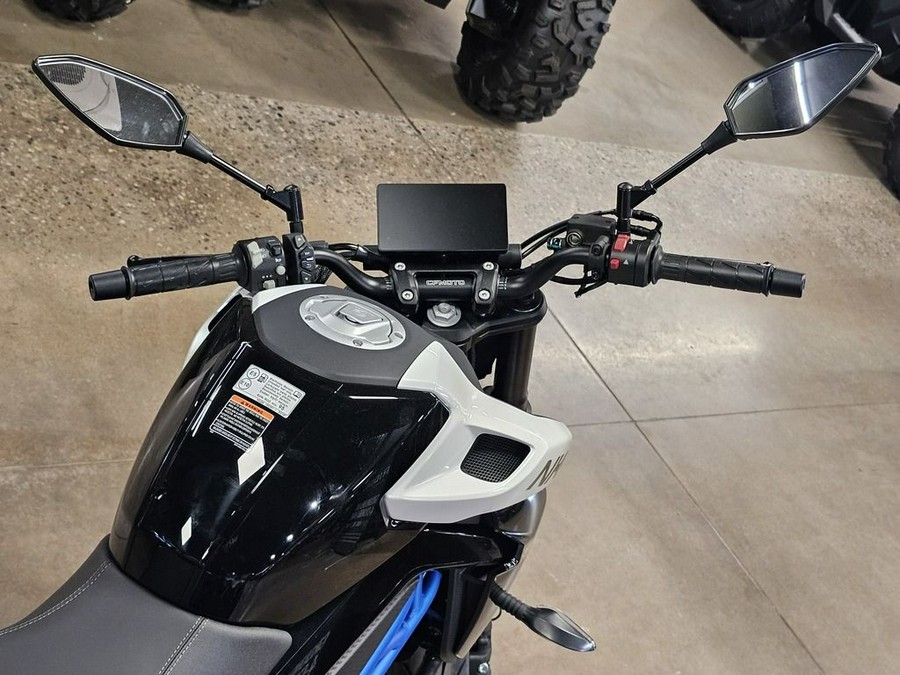 2025 CFMOTO NK 300