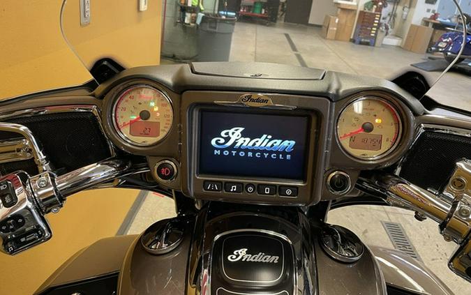 2018 Indian Roadmaster ABS Polish.Bronze Over Thund.Black WS