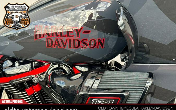 2026 Harley-Davidson FLTRXSTSE