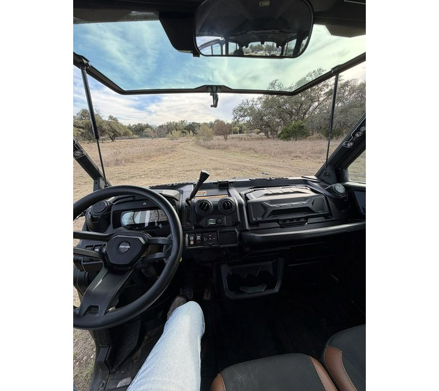 2024 Can-Am® Defender MAX Limited HD10 Desert Tan & Timeless Black