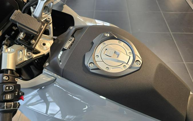 2026 BMW R 1300 RS