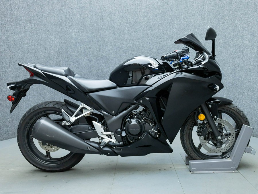 2013 HONDA CBR250R