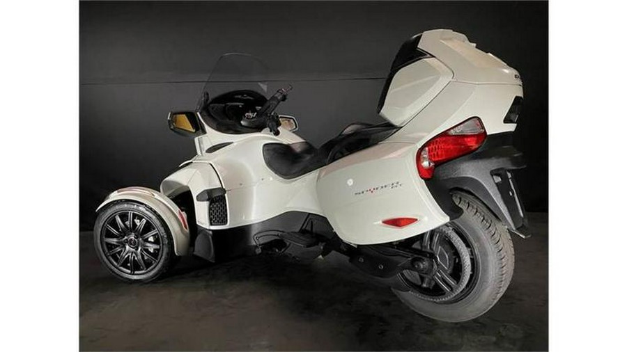 2019 Can-Am® Spyder® RT