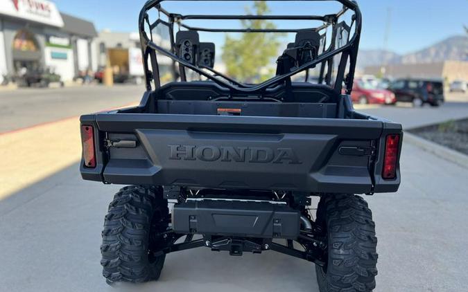 2023 Honda® Pioneer 1000-6 Deluxe Crew Camo