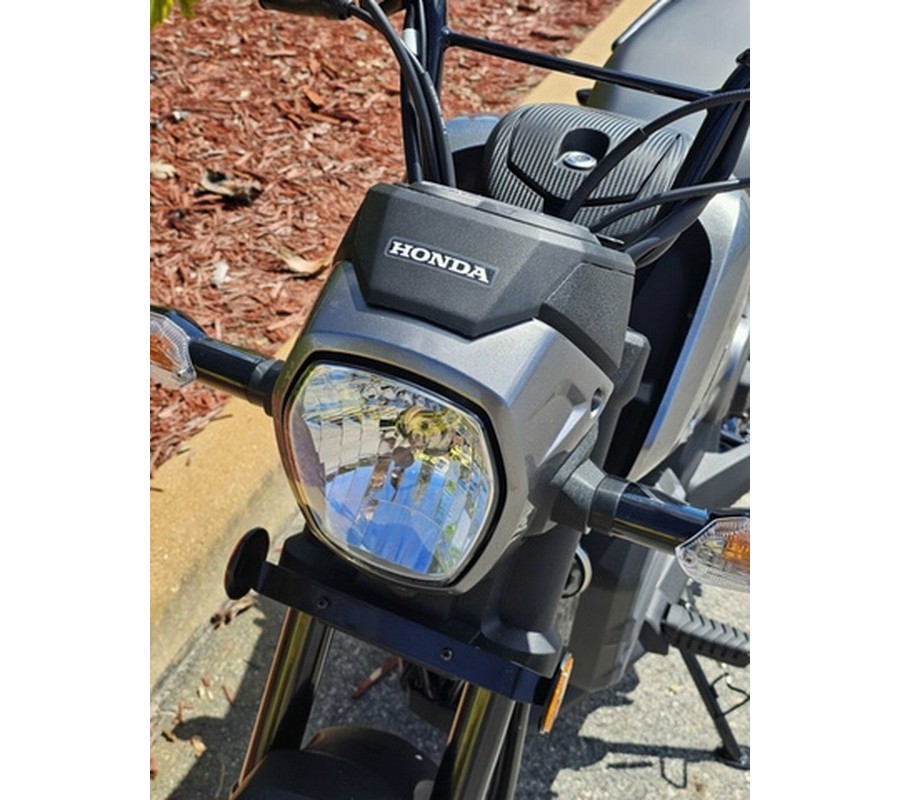 2025 Honda Navi Arctic Silver Metallic