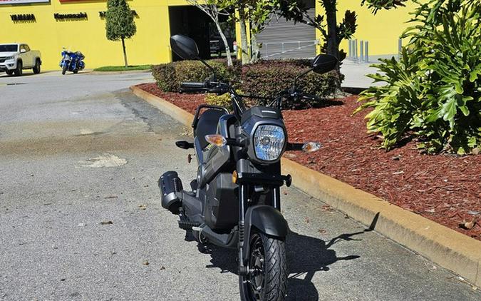 2025 Honda Navi Arctic Silver Metallic