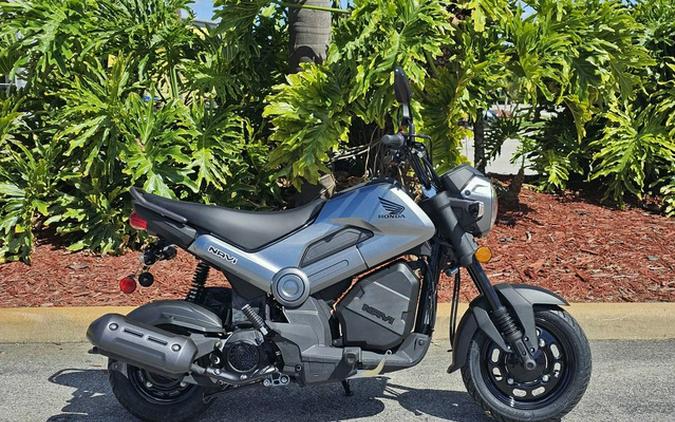 2025 Honda Navi Arctic Silver Metallic