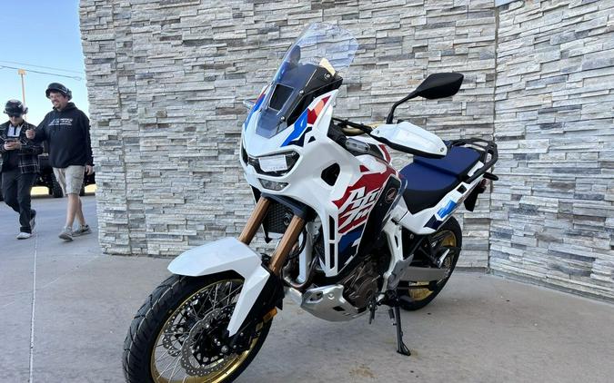 2025 Honda® Africa Twin Adventure Sports ES DCT