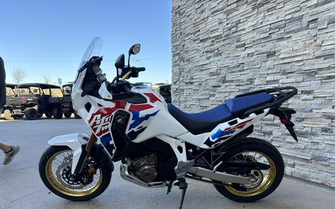 2025 Honda® Africa Twin Adventure Sports ES DCT