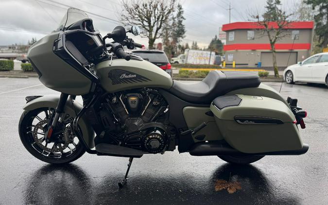 2025 Indian Motorcycle Challenger® Dark Horse® 112