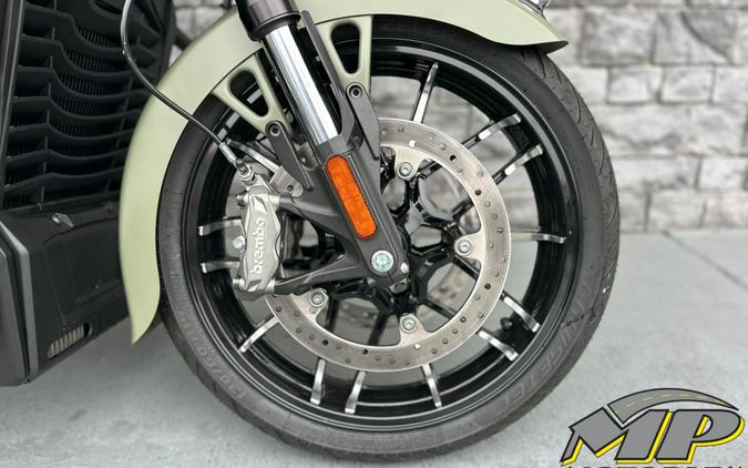 2025 Indian Motorcycle Challenger® Dark Horse® 112