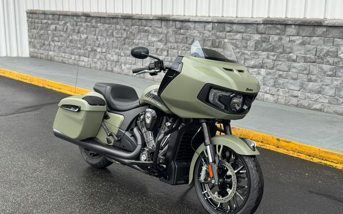 2025 Indian Motorcycle Challenger® Dark Horse® 112