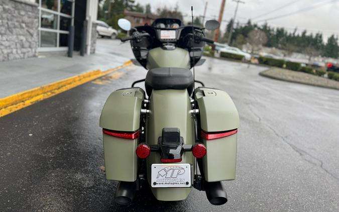 2025 Indian Motorcycle Challenger® Dark Horse® 112