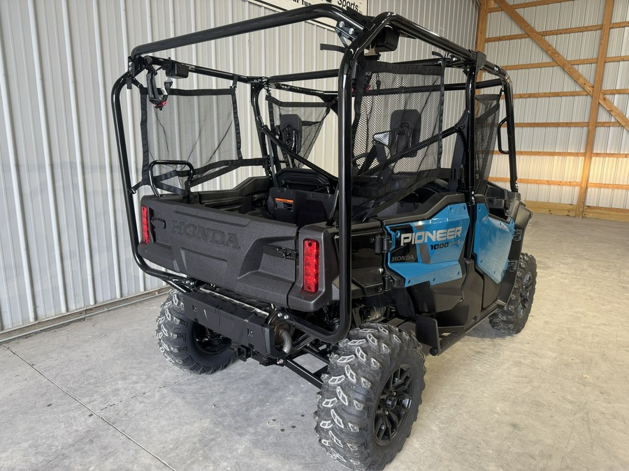 2025 Honda Pioneer 1000-5 Deluxe