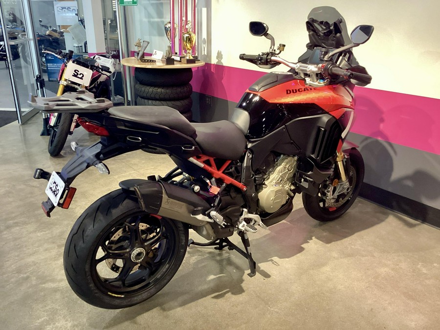 2025 Ducati Multistrada V4 Pikes Peak