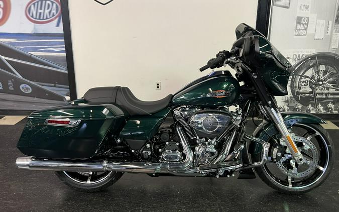 2024 Harley-Davidson Street Glide® Alpine Green FLHX