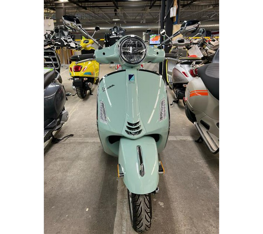 2024 Vespa GTS 300