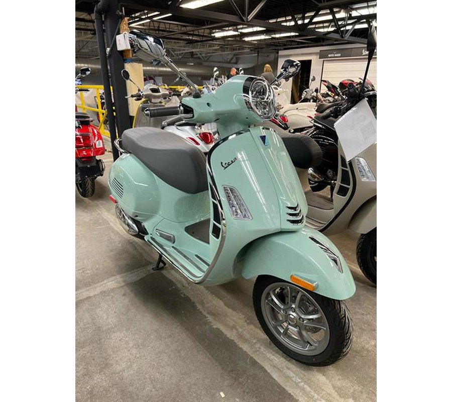 2024 Vespa GTS 300