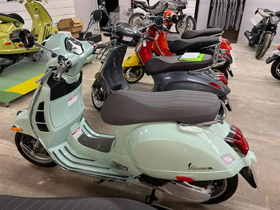 2024 Vespa GTS 300