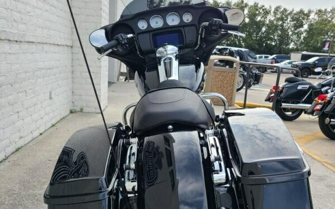 FLHX 2023 Street Glide