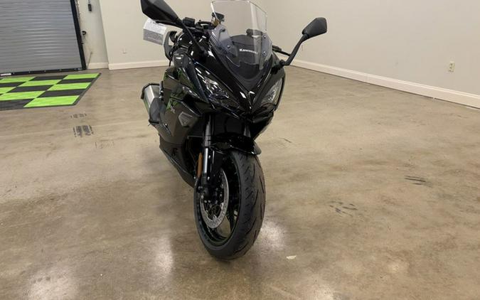 2025 Kawasaki Ninja 1100SX ABS