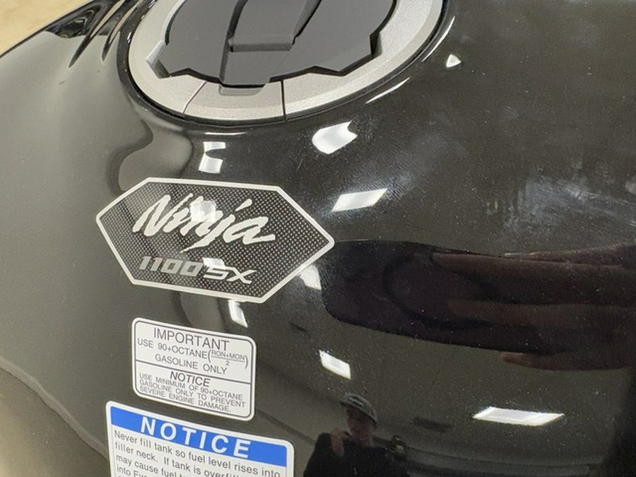 2025 Kawasaki Ninja 1100SX ABS