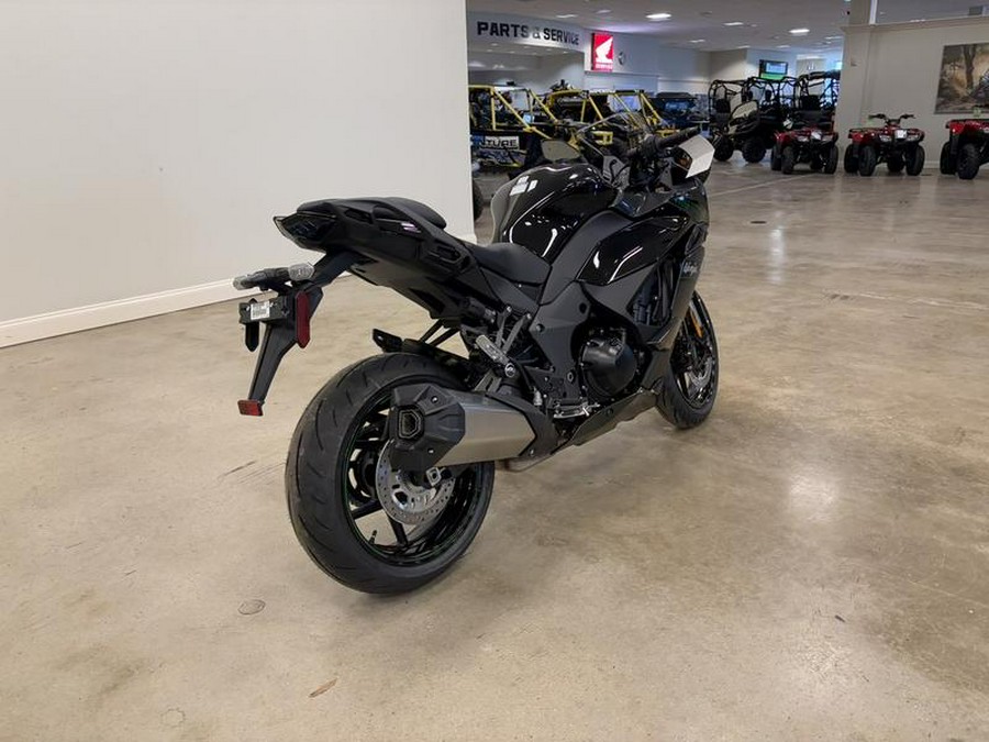 2025 Kawasaki Ninja 1100SX