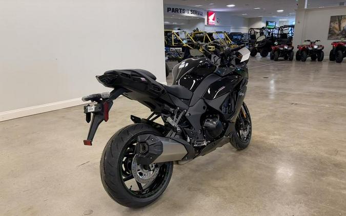 2025 Kawasaki Ninja 1100SX