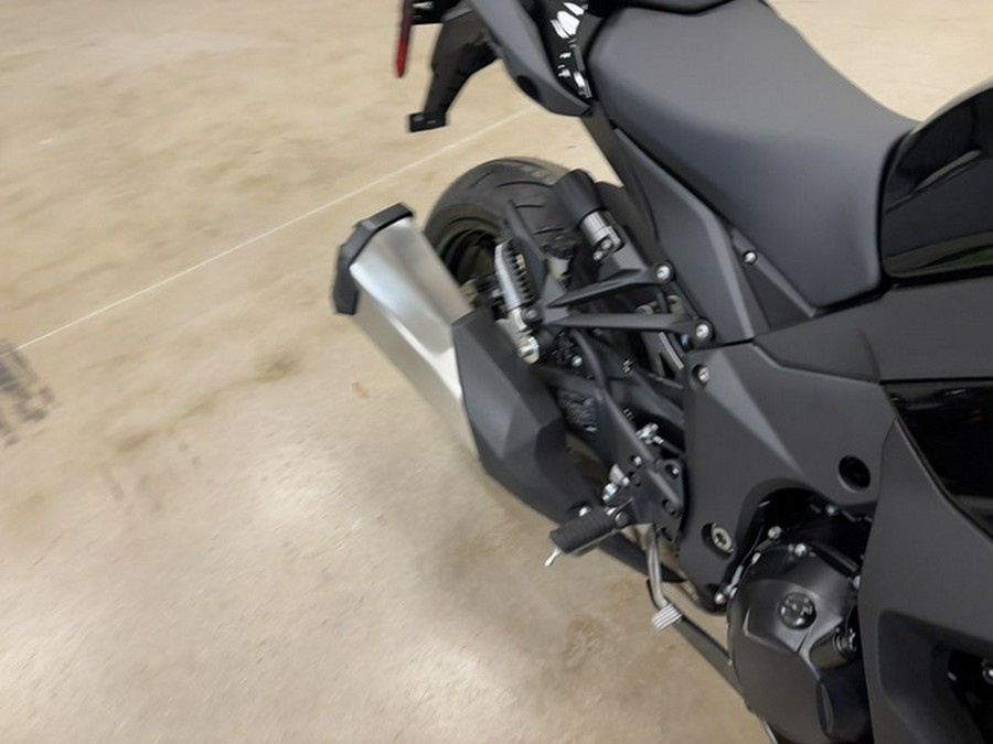 2025 Kawasaki Ninja 1100SX ABS