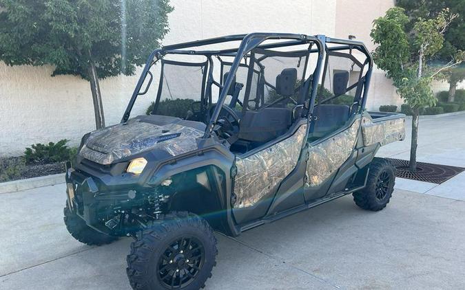 2023 Honda® Pioneer 1000-6 Deluxe Crew Camo