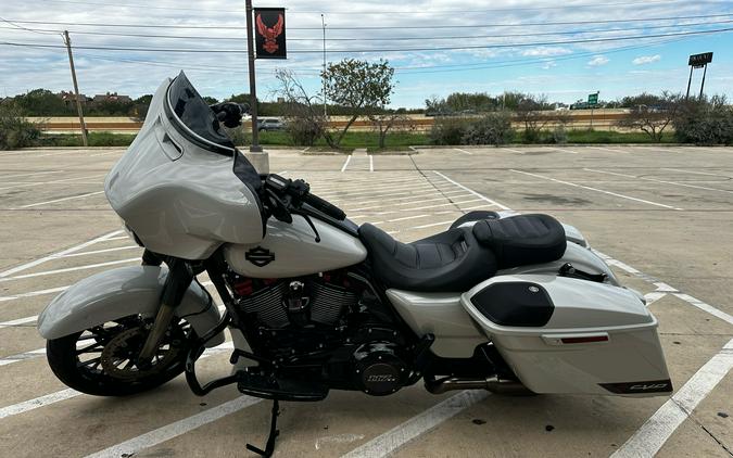 2020 Harley-Davidson CVO™ Street Glide®