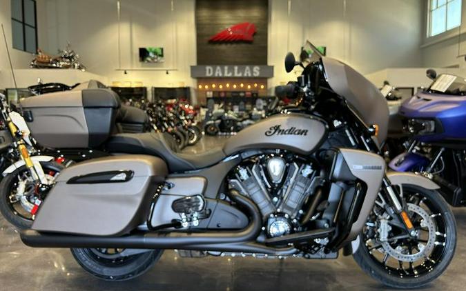 2025 Indian Motorcycle® ROADMASTER POWERPLUS DARK HORSE , 49ST Dark Horse®