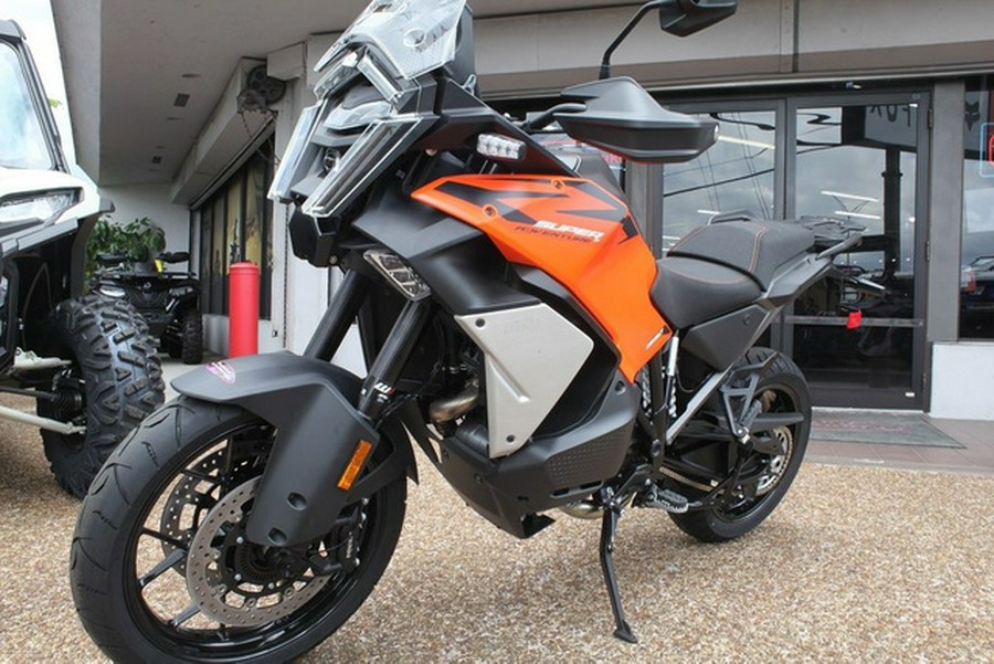 2027 KTM 1390 Super Adventure S EVO