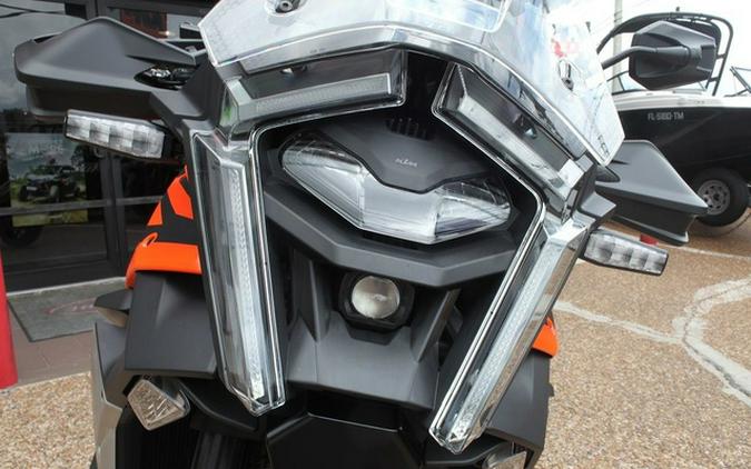 2027 KTM 1390 Super Adventure S EVO