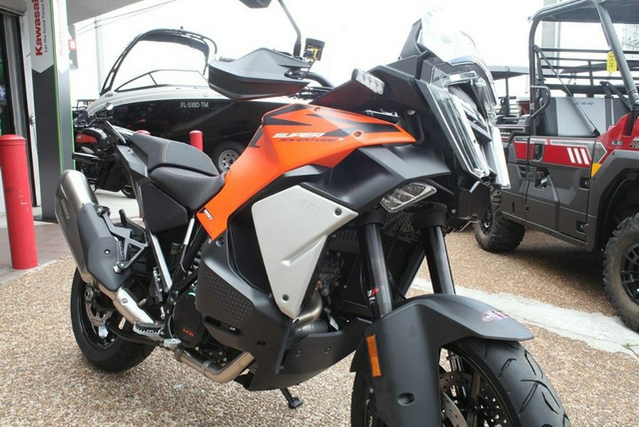 2027 KTM 1390 Super Adventure S EVO