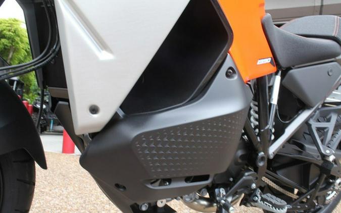 2027 KTM 1390 Super Adventure S EVO