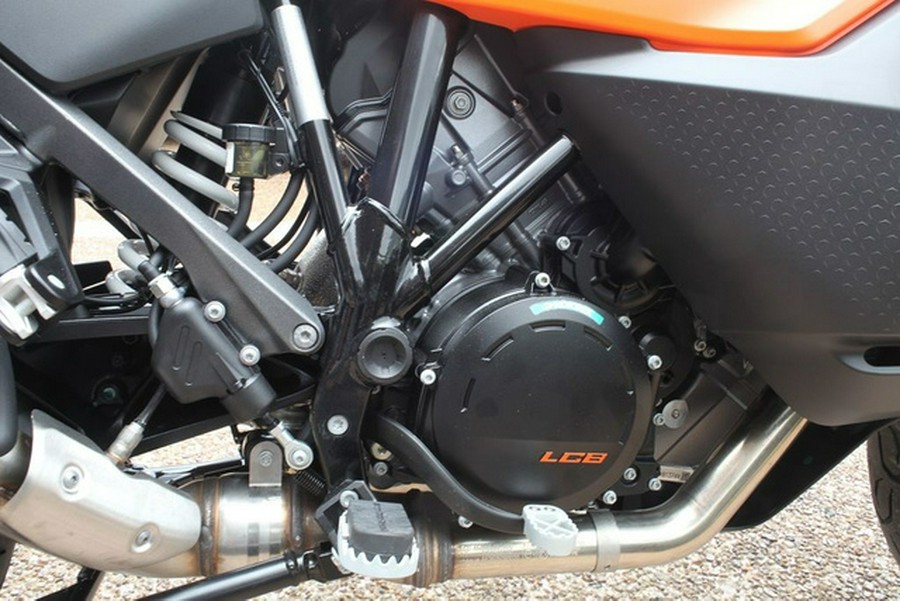 2027 KTM 1390 Super Adventure S EVO