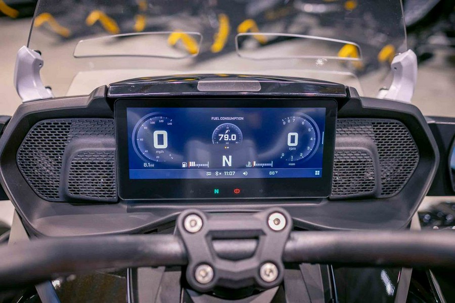 2025 Can-Am® Spyder F3 Limited Platine Wheels