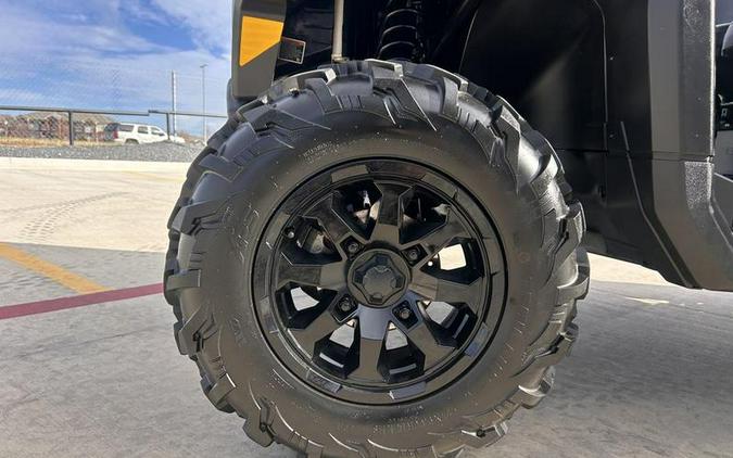 2023 Can-Am® Defender DPS HD10 Tundra Green