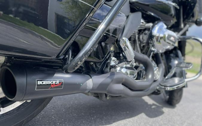 FLTRXS 2015 Harley-Davidson Road Glide Special BLACK