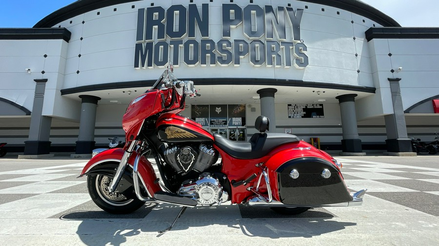 2017 Indian Motorcycle Chieftain® Limited - Two-Tone Option