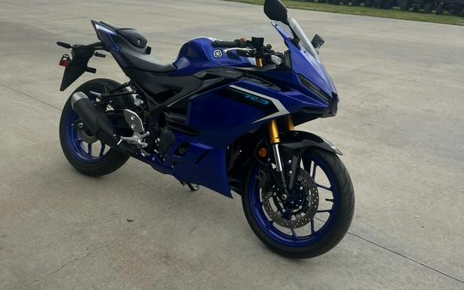 2025 Yamaha YZF R3