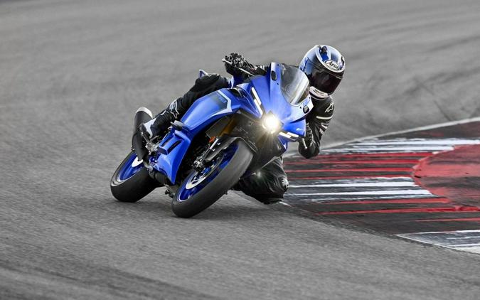 2025 Yamaha YZF R3