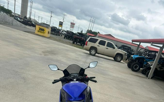 2025 Yamaha YZF R3