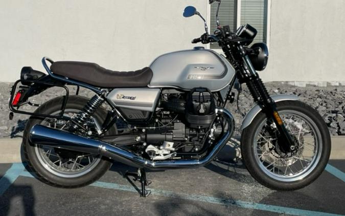 2021 Moto Guzzi V7 Special E5 Review (18 Fast Facts)