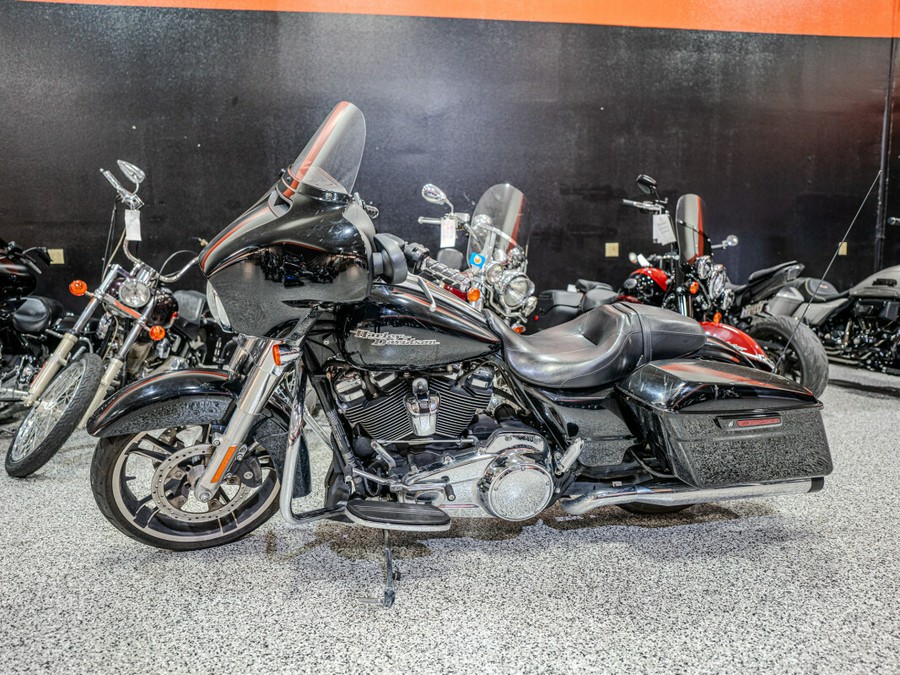 2018 Street Glide FLHX