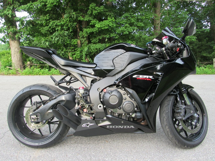 2014 Honda CBR 1000RR LOADED