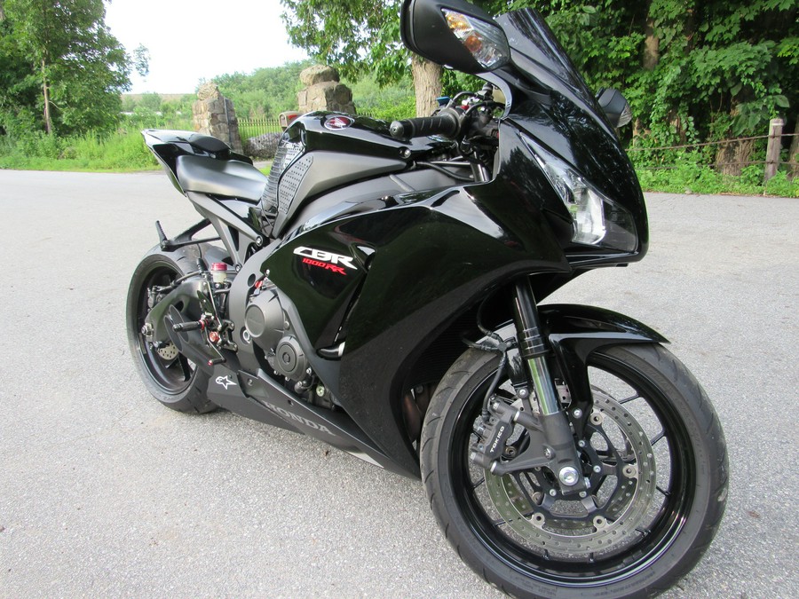 2014 Honda CBR 1000RR LOADED