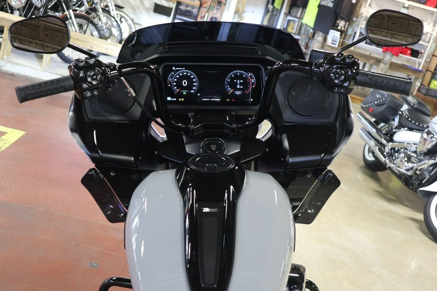 2024 Harley-Davidson Road Glide®